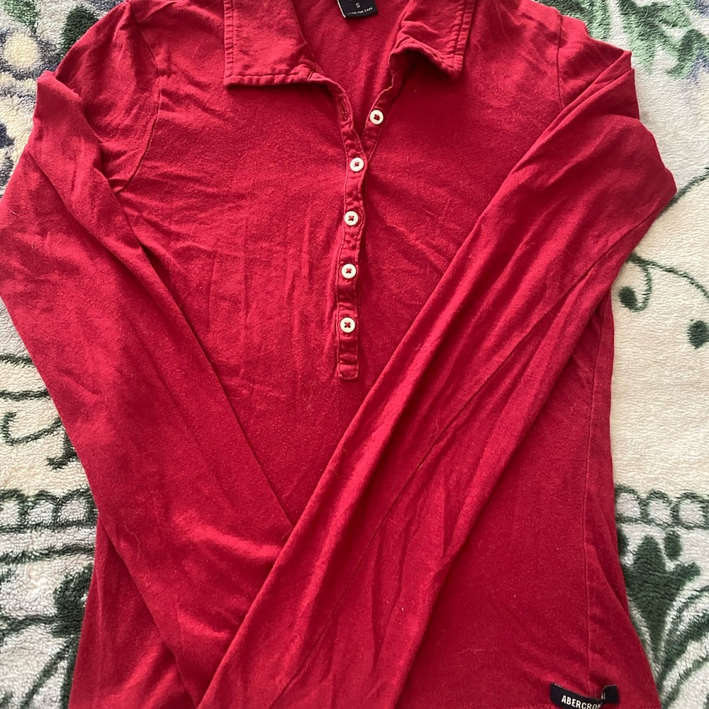 Ladies Long Sleeve tee shirt.